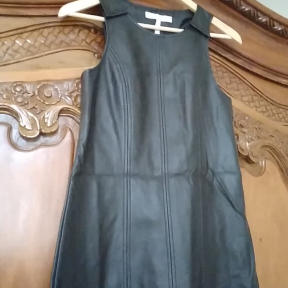 BCBG  GENERATION DRESS - Picture 1 of 10